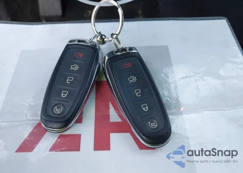 2015 Ford Explorer Sport z USA, uszkodzony, nr VIN 1FM5K8GT7FGC21220